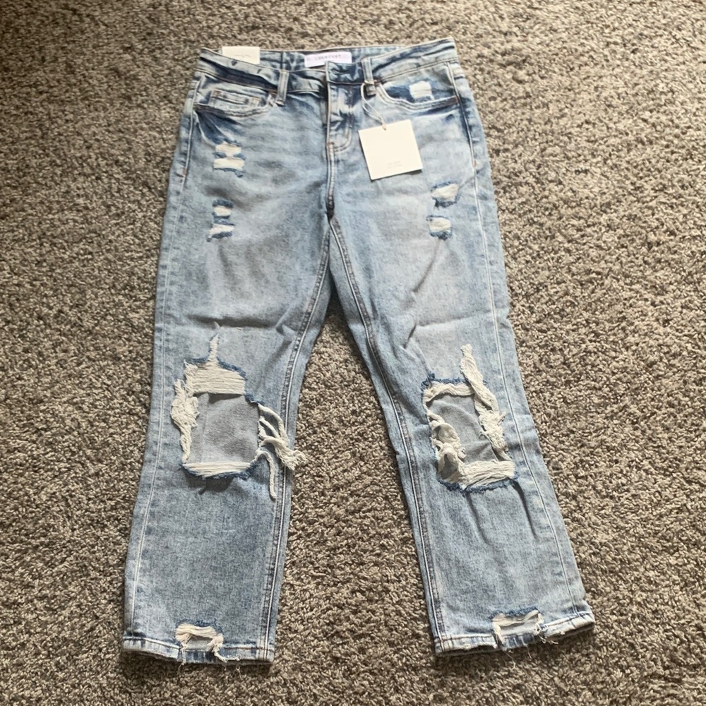 Lovervet by Vervet Distressed Light Blue Cropped Jeans